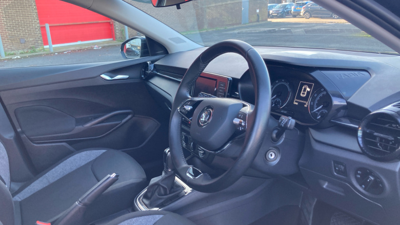 Skoda Fabia 1.0 TSI 110 SE Comfort 5dr DSG Petrol Hatchback